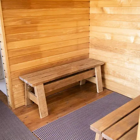 빌라 Torgu Kuningriigi Palee Rahuste