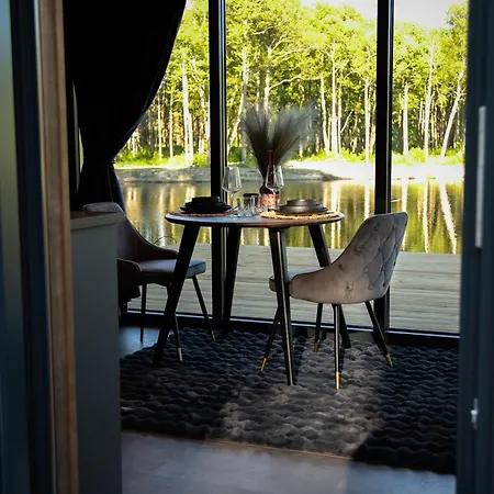 Torgu Kuningriigi Palee