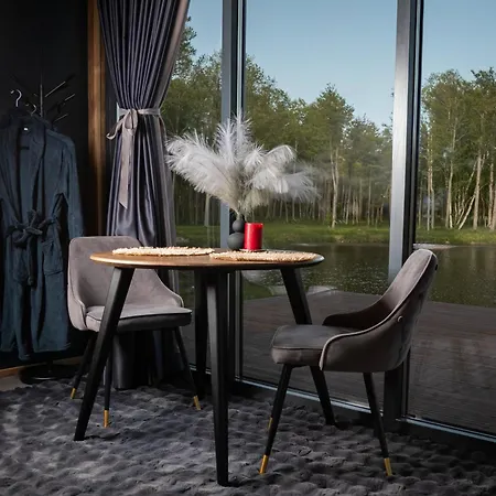 빌라 Torgu Kuningriigi Palee