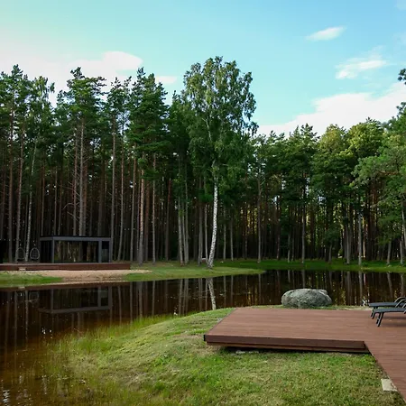 Torgu Kuningriigi Palee Villa Rahuste