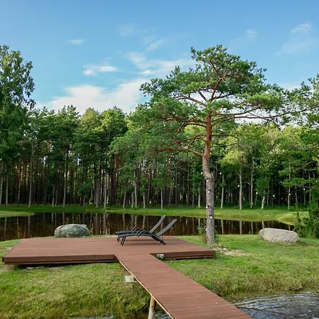 Torgu Kuningriigi Palee Villa Rahuste