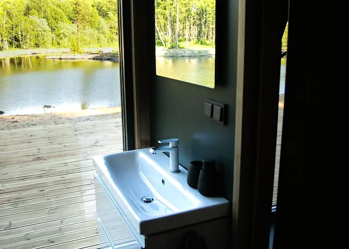 Torgu Kuningriigi Palee